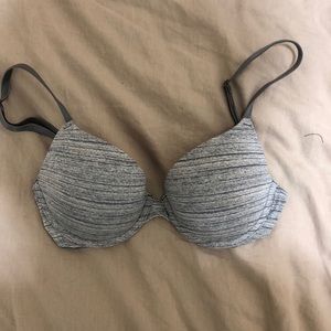 PINK wear everywhere push up